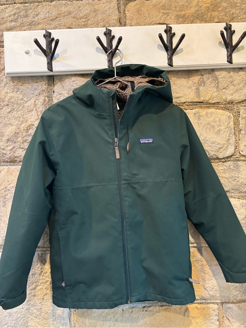 Patagonia boys 3-in-1 jacket system forest green boys XL 14